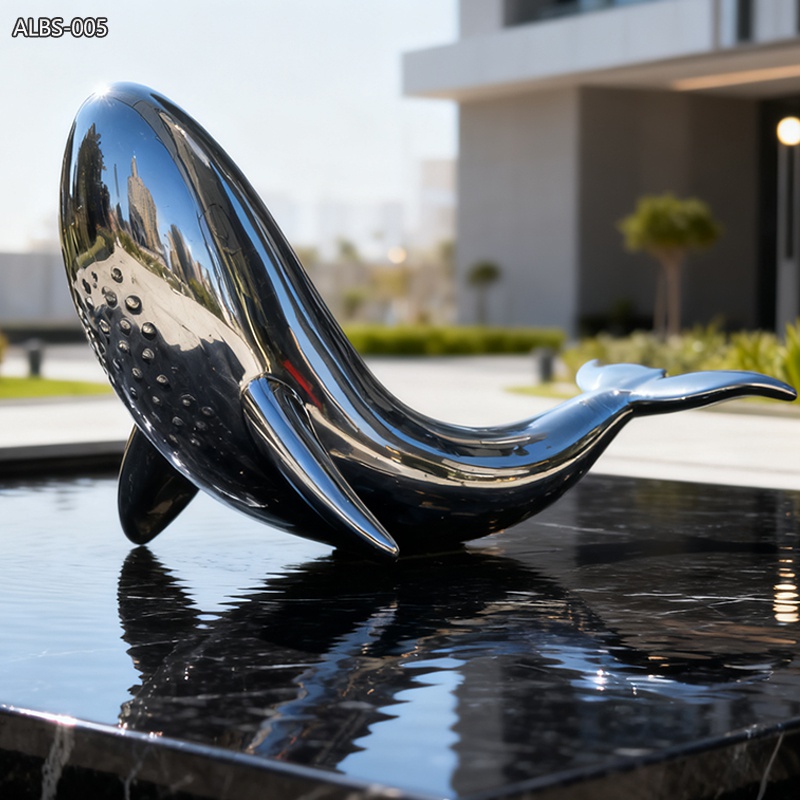 تمثال حوت من الفولاذ المقاوم للصدأ عالي الجودة