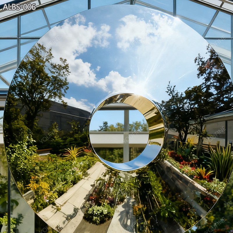 منحوتة دائرية حديثة من الفولاذ المقاوم للصدأ